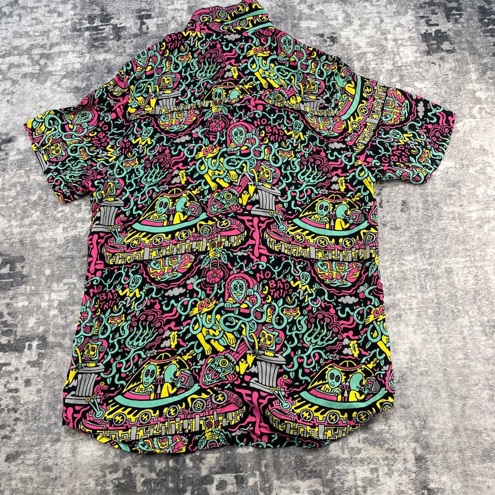 Killer Acid Alien Hawaiian Shirt Men Large Rayon Psychedelic Trippy Streetwear